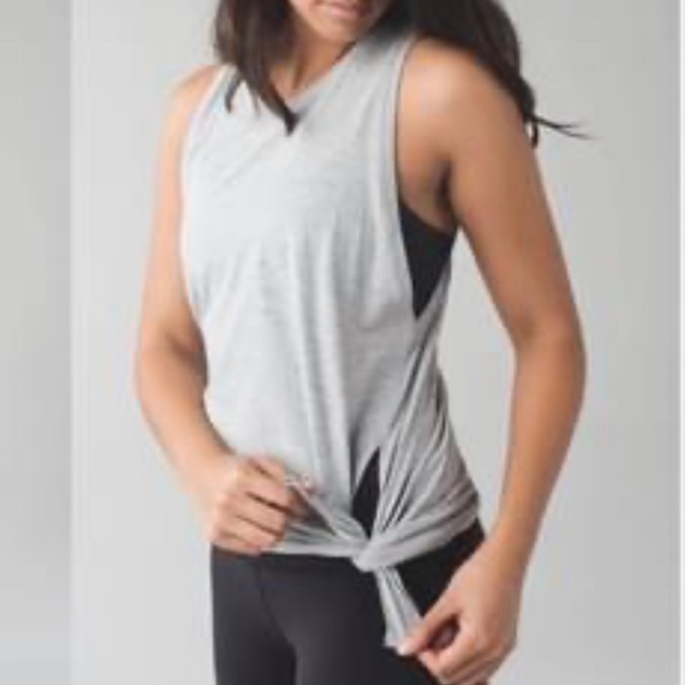 Lululemon tie & go tank